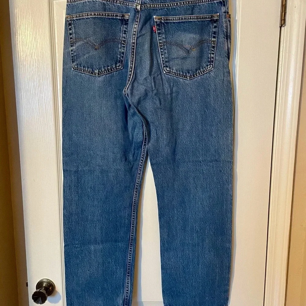 VTG Levis Jeans Mens 38x32 Blue 505 Regular Straight American Made in USA Denim